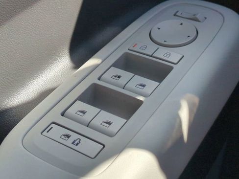 New 2026 Hyundai Santa Fe SE image 20