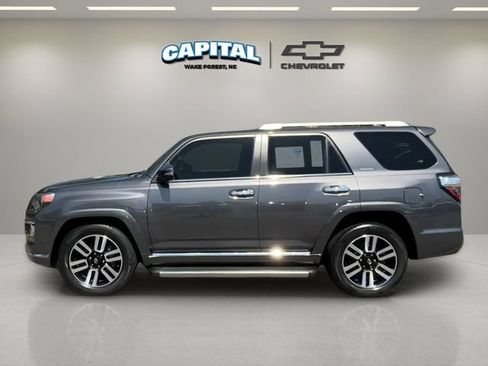 Used 2022 Toyota 4Runner Limited RWD image 2