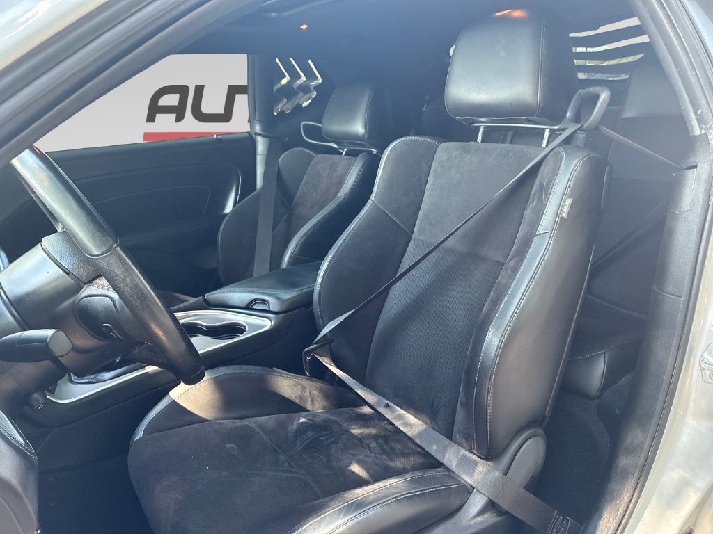 Used 2022 Dodge Challenger R/T w/ Plus Package RWD image 11