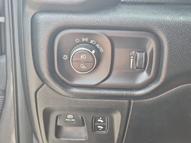 Used 2021 RAM 1500 Big Horn AWD/4WD image 18