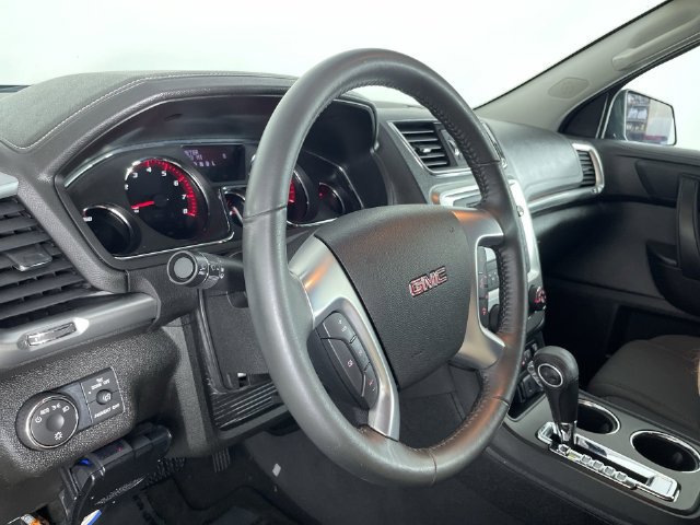 Used 2015 GMC Acadia SLE AWD/4WD image 26