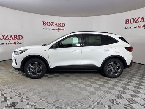 New 2026 Ford Escape ST-Line w/ Tech Pack #1 image 4