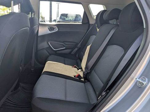 Used 2023 Kia Soul LX FWD image 10