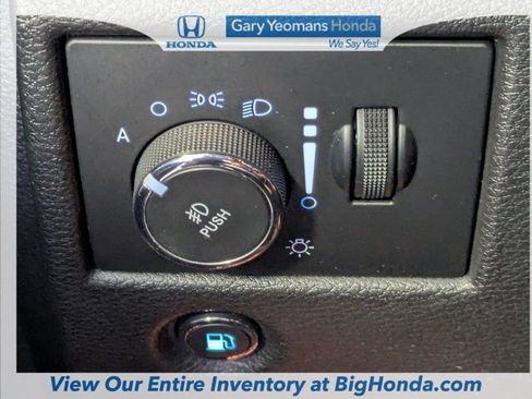 Used 2019 Jeep Grand Cherokee Laredo image 27