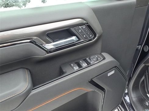New 2026 GMC Sierra 3500 AT4 w/ AT4 Premium Plus Package image 17