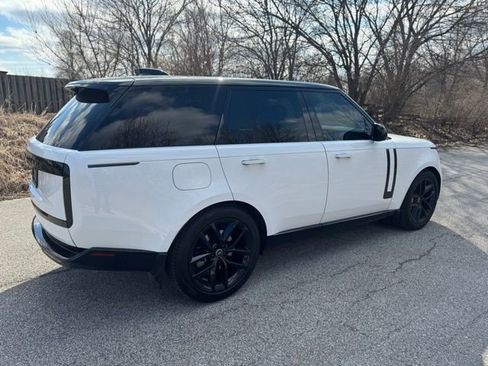 Certified 2025 Land Rover Range Rover SE AWD/4WD image 5