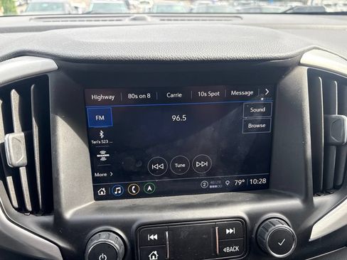 Used 2022 GMC Terrain SLE w/ Driver Convenience Package FWD image 10