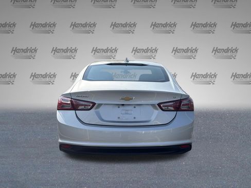 Used 2022 Chevrolet Malibu LT FWD image 9
