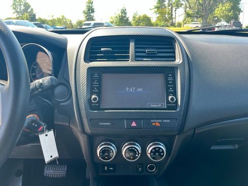 Used 2024 Mitsubishi Outlander Sport AWD image 17