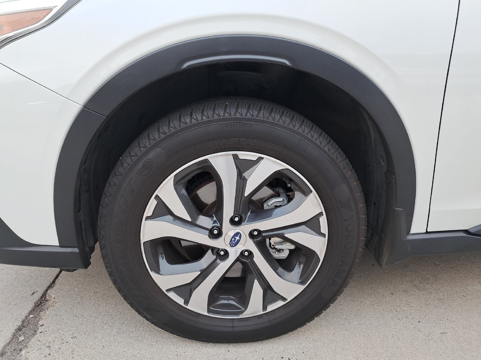 Used 2021 Subaru Outback Limited XT w/ Popular Package #2 AWD/4WD image 11
