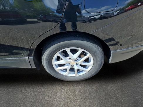 Used 2023 Chevrolet Equinox LT FWD image 20