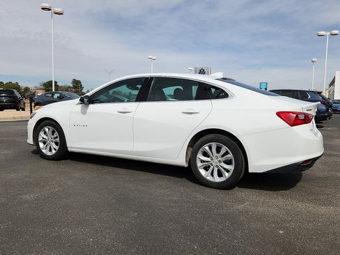 Used 2024 Chevrolet Malibu LT image 4