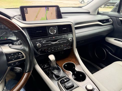 Used 2019 Lexus RX 350 FWD w/ Navigation Package image 20
