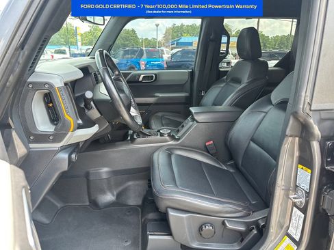 Certified 2022 Ford Bronco Badlands w/ Sasquatch Package AWD/4WD image 7