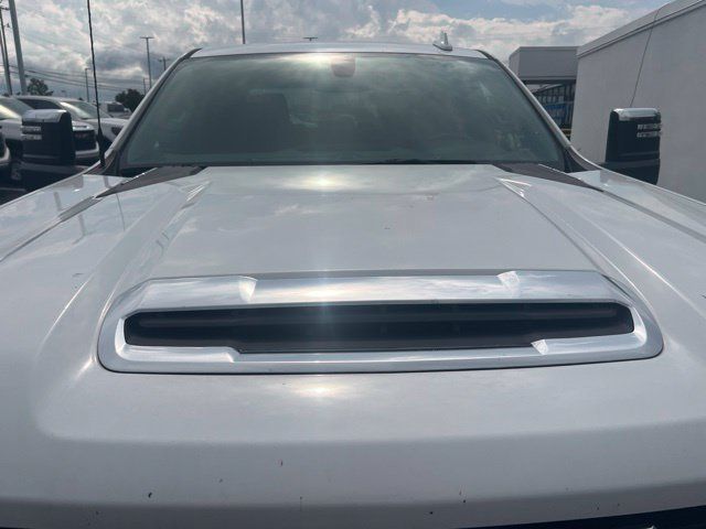 Used 2022 Chevrolet Silverado 2500 LTZ w/ Gooseneck/5TH Wheel Package AWD/4WD image 14