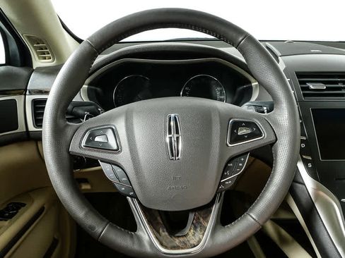 Used 2013 Lincoln MKZ FWD image 15