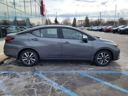 New 2025 Nissan Versa SV w/ Trunk Package