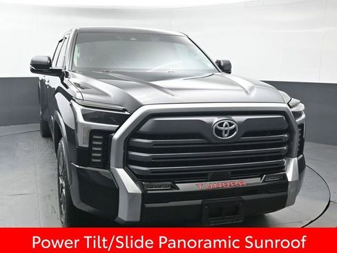 Used 2022 Toyota Tundra Limited image 10