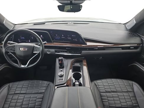 Certified 2023 Cadillac Escalade ESV Sport Platinum image 9