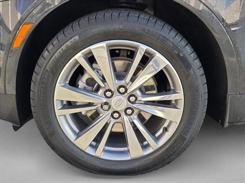 Used 2022 Cadillac XT5 Premium Luxury w/ Technology Package image 23