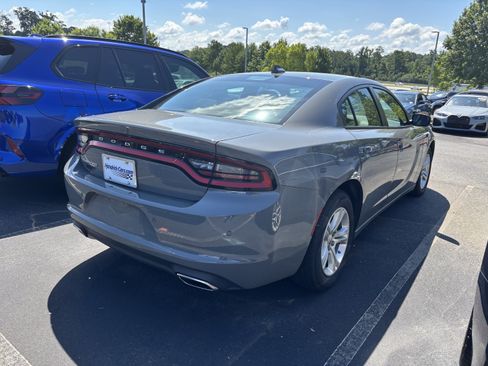 Used 2023 Dodge Charger SXT w/ Cold Weather Package RWD image 20
