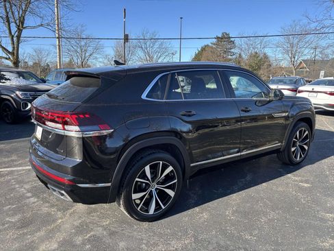 New 2026 Volkswagen Atlas Cross Sport SEL Premium R-Line AWD/4WD image 7