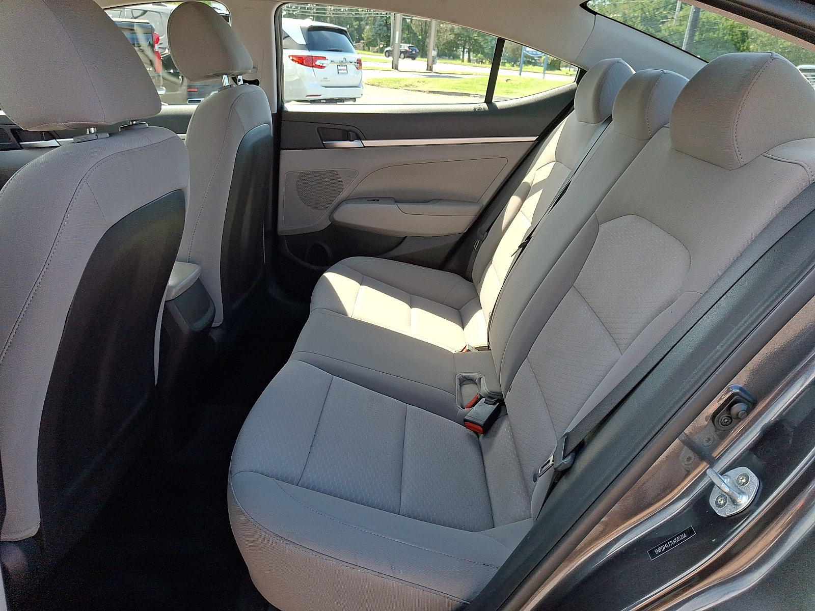 Used 2020 Hyundai Elantra SE FWD image 10