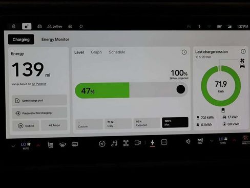 Used 2024 Rivian R1S Adventure AWD/4WD image 24