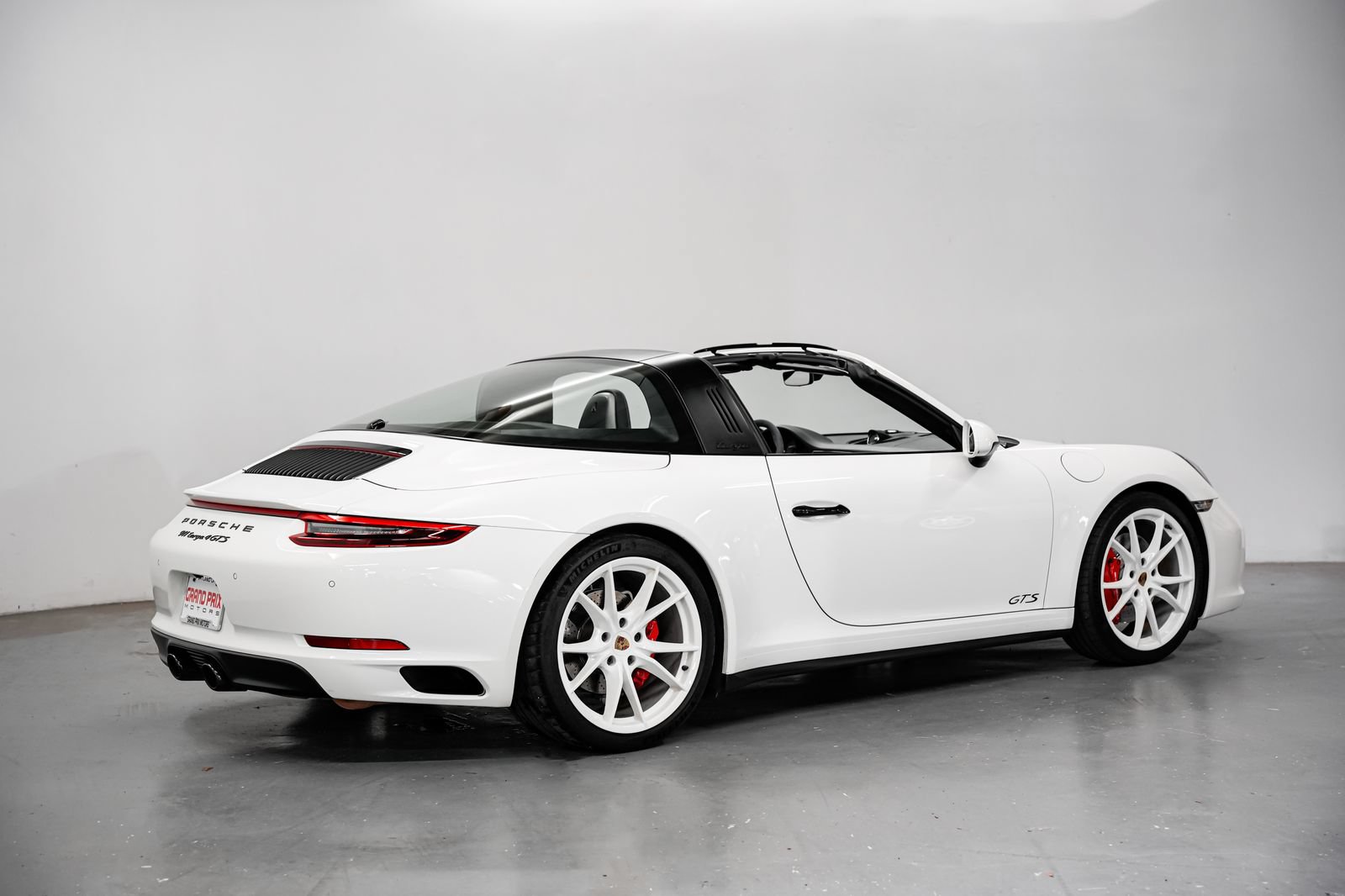 Used 2019 Porsche 911 Targa 4 GTS w/ GTS Interior Package AWD/4WD image 4