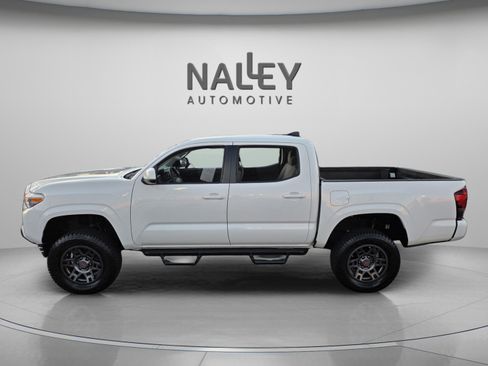 Used 2021 Toyota Tacoma SR w/ SR Convenience Package image 2