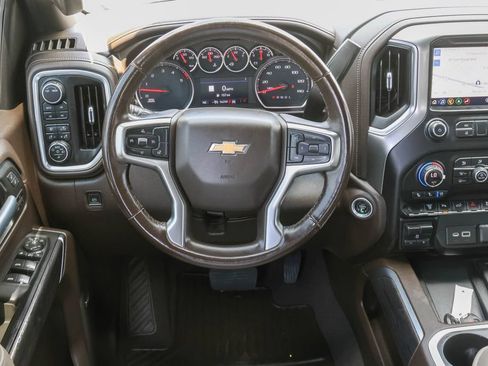 Used 2021 Chevrolet Silverado 2500 LTZ w/ LTZ Plus Package AWD/4WD image 16
