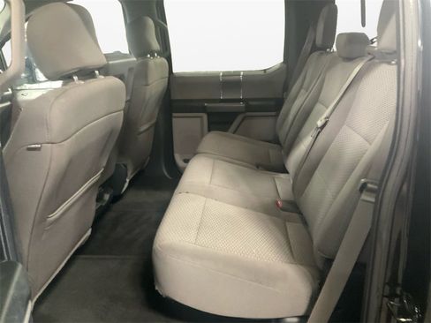 Used 2017 Ford F150 XLT w/ Equipment Group 302A Luxury image 6