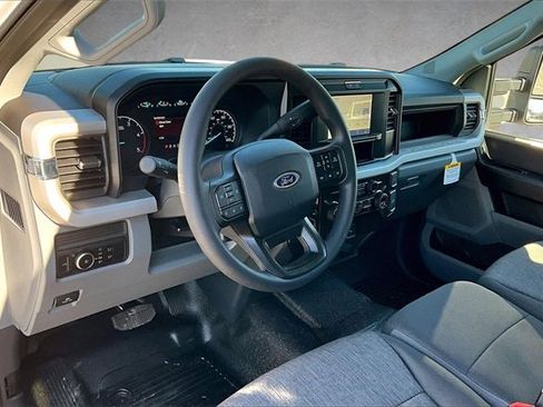 New 2026 Ford F250 XL w/ FX4 Off-Road Package image 6