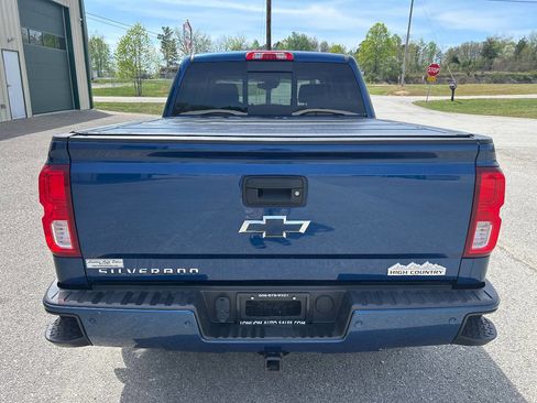 Used 2016 Chevrolet Silverado 1500 High Country w/ High Country Premium Package image 5