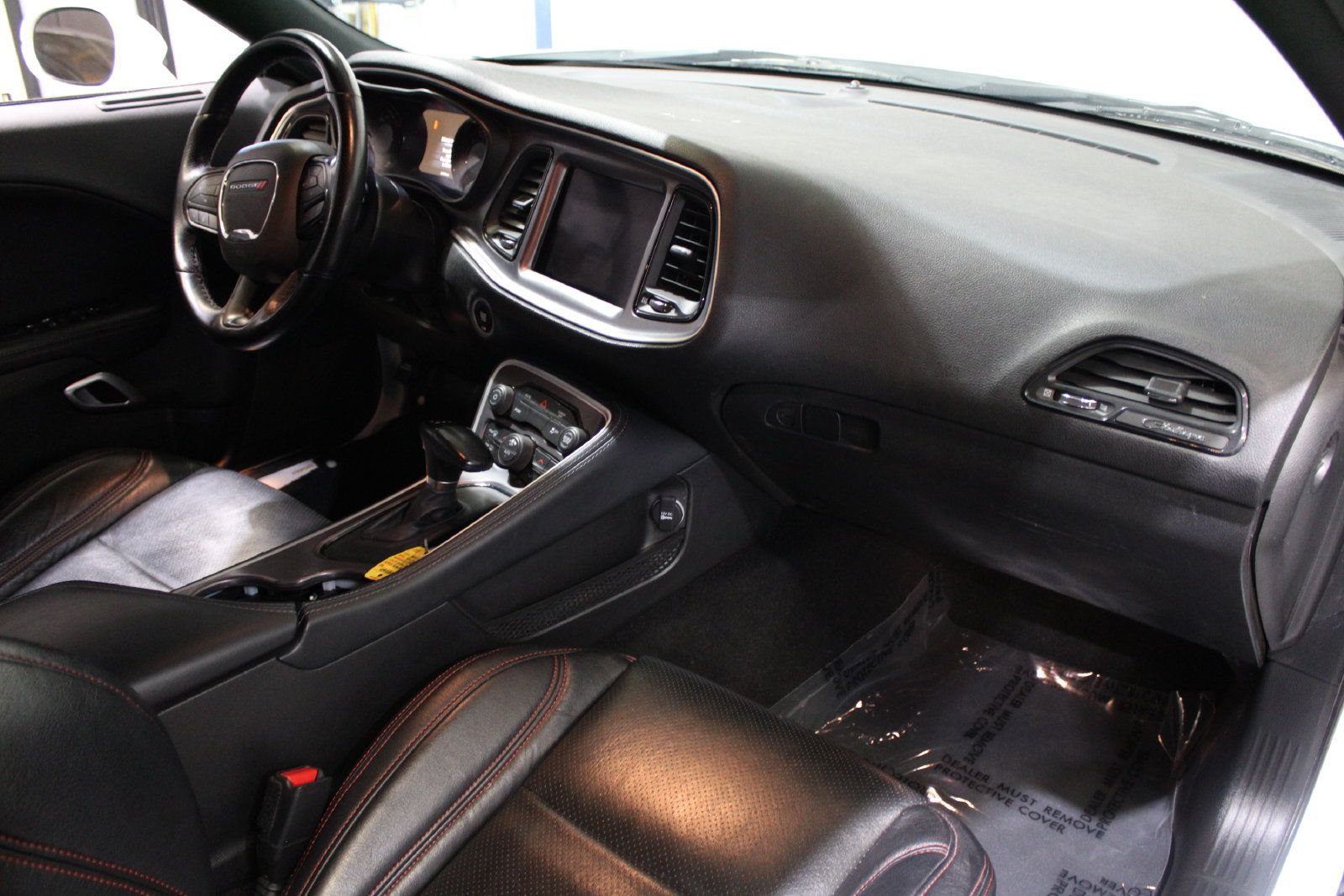 Used 2022 Dodge Challenger R/T w/ Blacktop Package RWD image 18