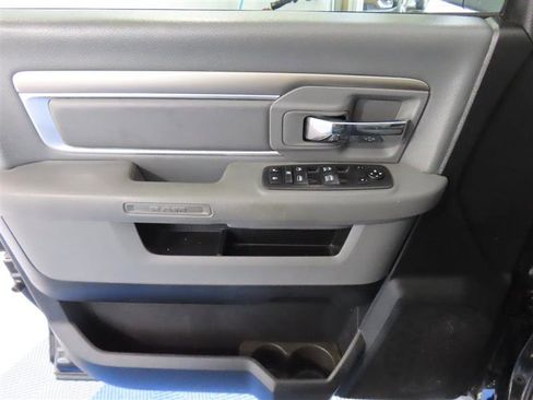 Used 2018 RAM 1500 Big Horn image 16