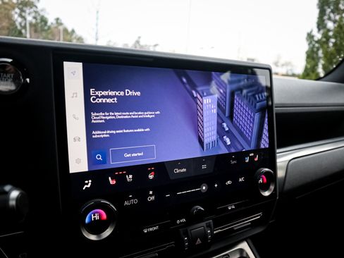 Used 2024 Lexus GX 550 AWD/4WD image 24
