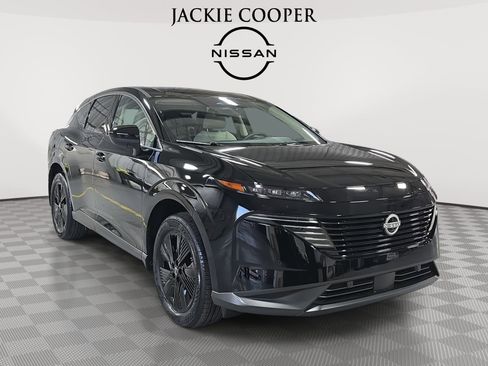 Certified 2025 Nissan Murano SV image 3