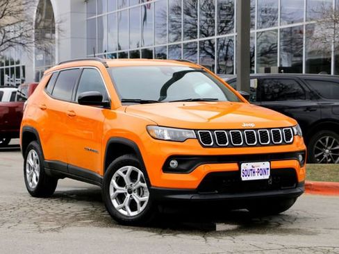 New 2026 Jeep Compass Latitude image 1