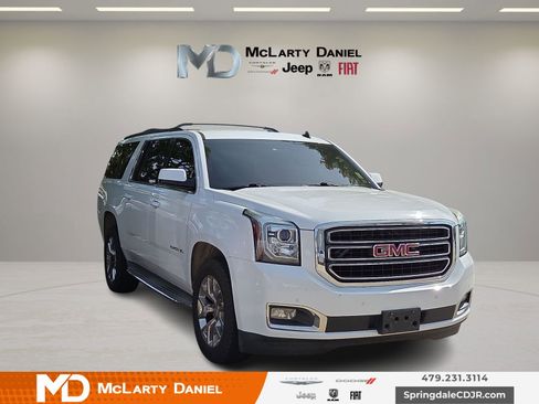 Used 2015 GMC Yukon XL SLE w/ Convenience Package AWD/4WD image 1