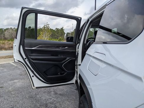 Certified 2021 Jeep Grand Cherokee L Limited image 60