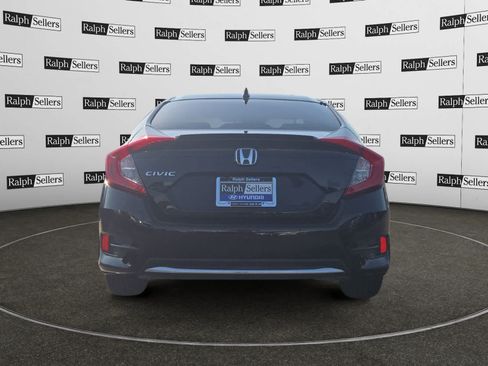 Used 2020 Honda Civic EX image 5