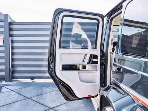 Used 2025 Mercedes-Benz G 63 AMG 4MATIC image 41