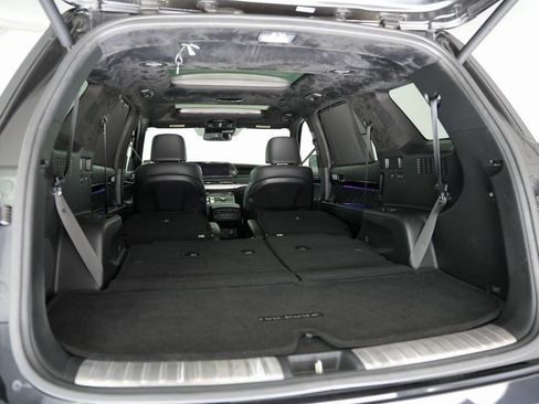 Used 2021 Hyundai Palisade Calligraphy w/ Cargo Package image 37