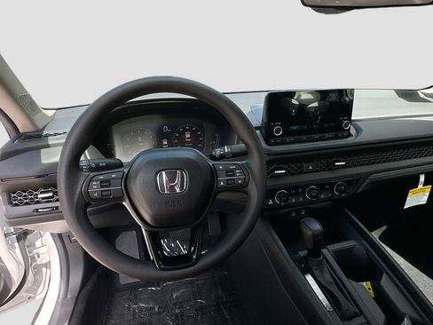 New 2025 Honda Accord SE image 8