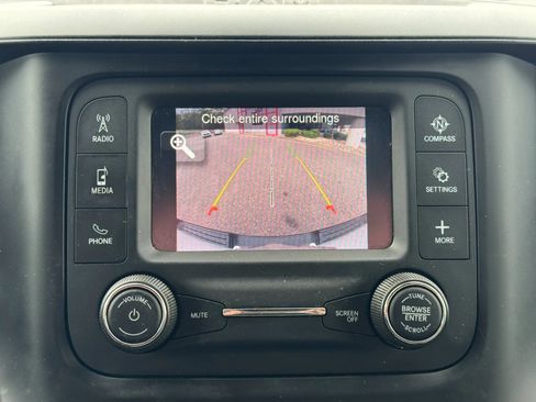 Used 2022 RAM 1500 Tradesman AWD/4WD image 31