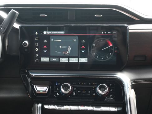 Used 2025 GMC Sierra 2500 Denali Ultimate AWD/4WD image 31