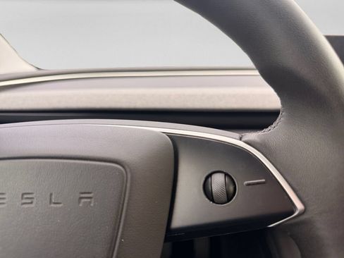 Used 2025 Tesla Model 3 Long Range RWD image 25