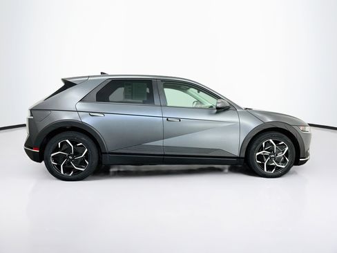 Used 2024 Hyundai Ioniq 5 SEL AWD/4WD image 10