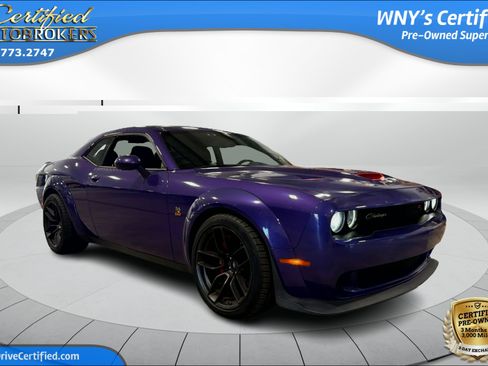 Used 2019 Dodge Challenger R/T Scat Pack RWD image 3